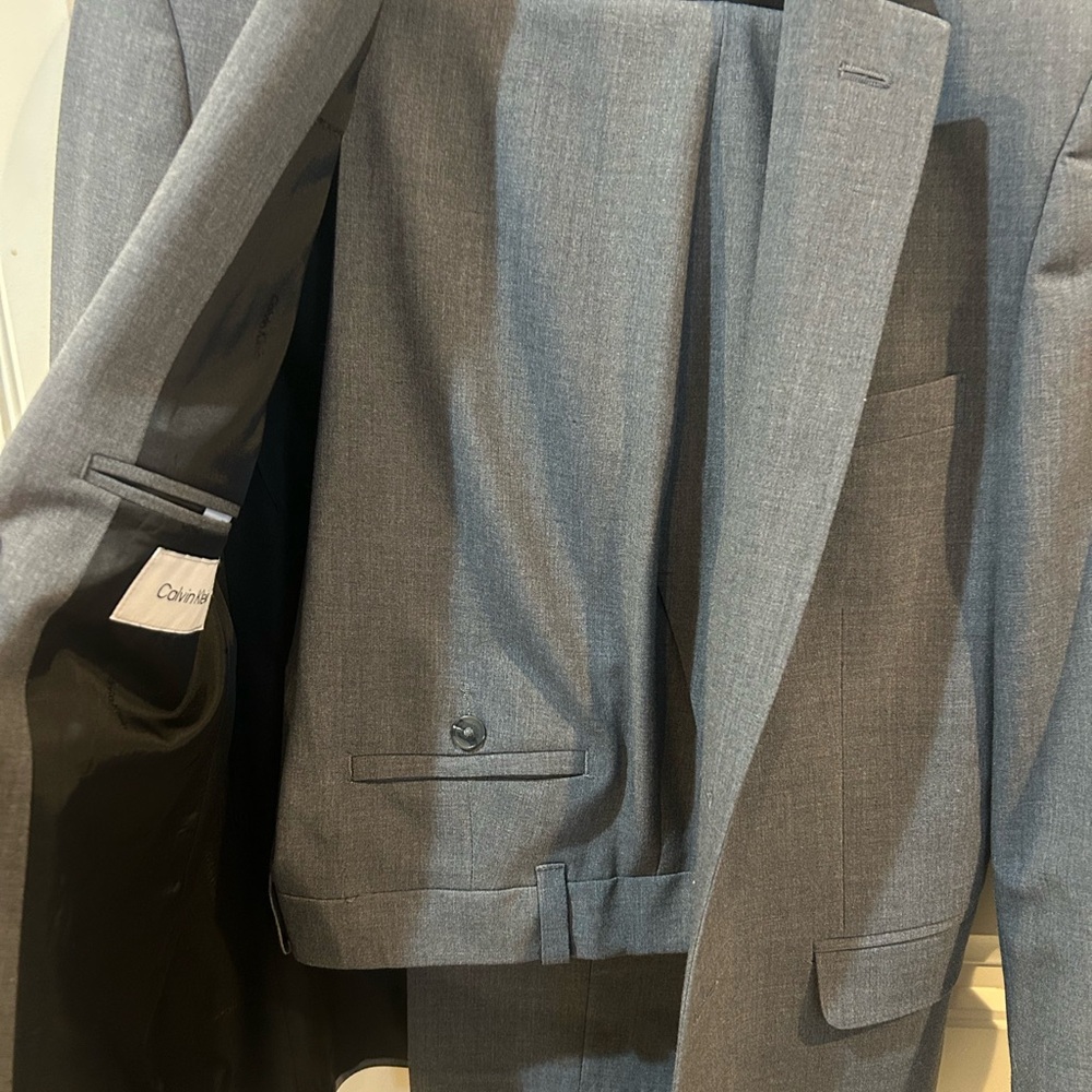 Calvin Klein boys suit size 16